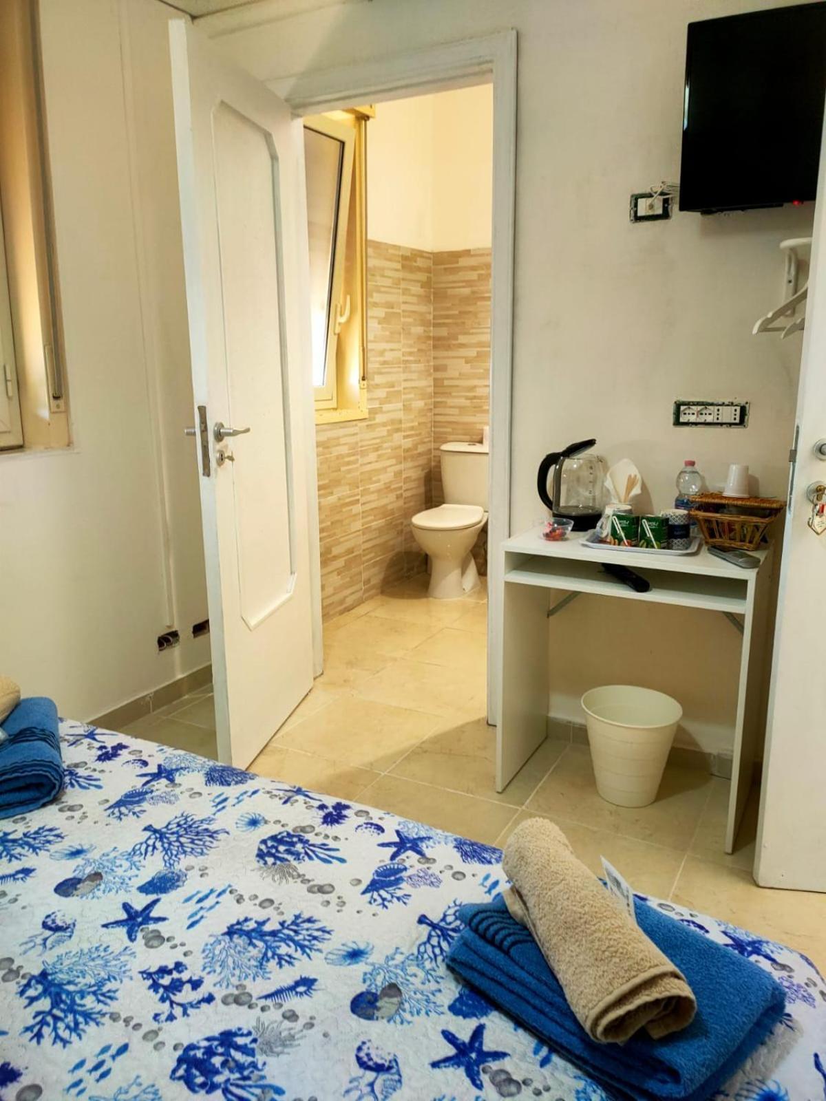 Bed And Fly Aeroporto Catania Reception H24 Bed & Breakfast Exterior photo
