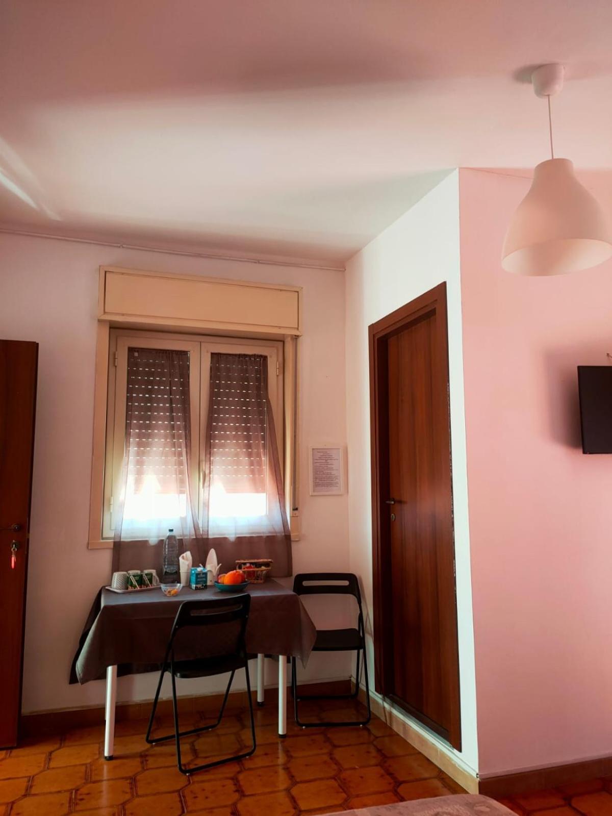 Bed And Fly Aeroporto Catania Reception H24 Bed & Breakfast Exterior photo