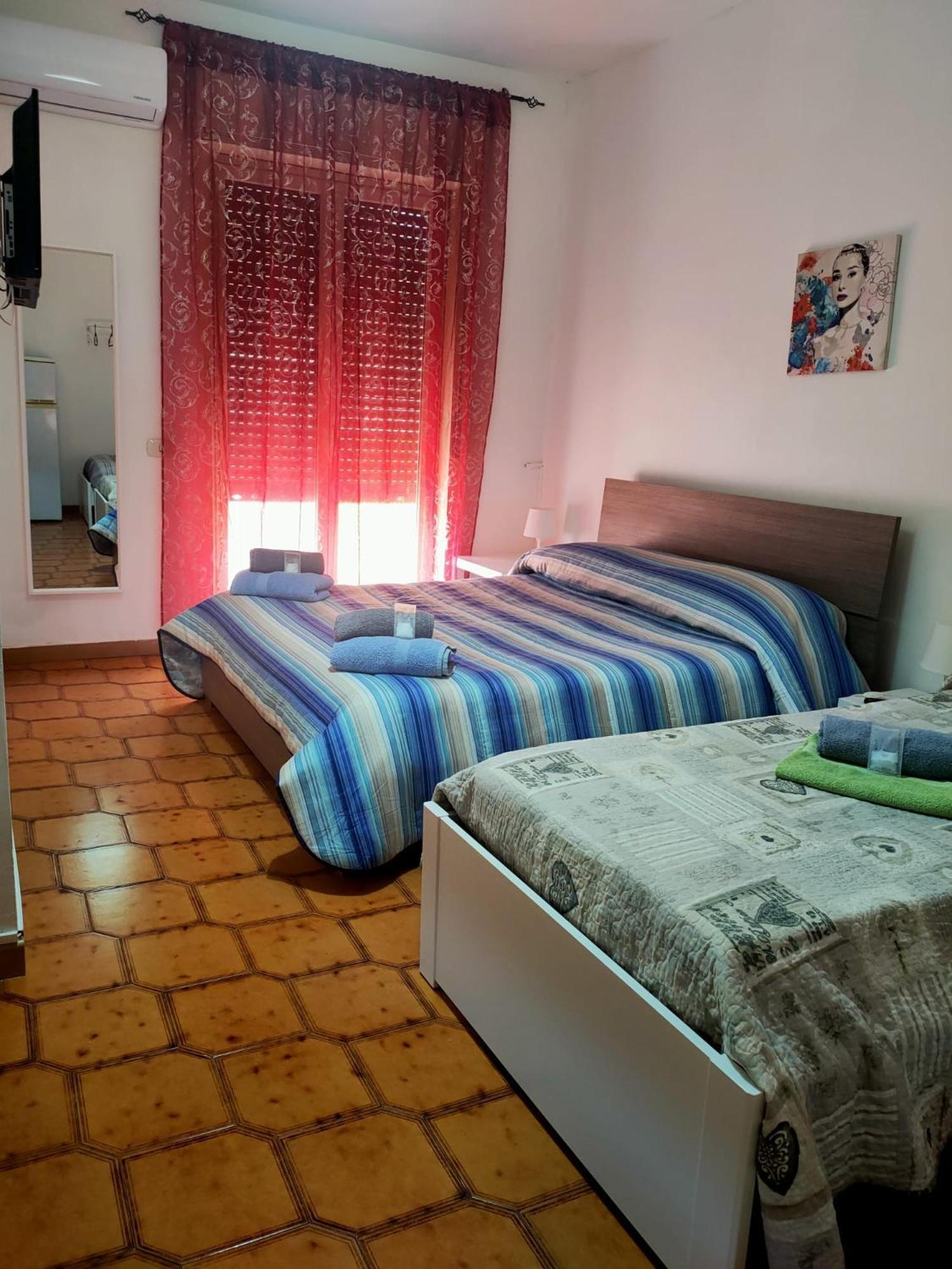 Bed And Fly Aeroporto Catania Reception H24 Bed & Breakfast Exterior photo